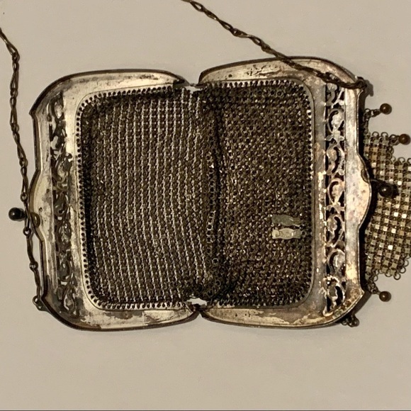 𝅺antique 1930s WHITING & DAVIS “ELSAH” mesh handbag. - Picture 8 of 13